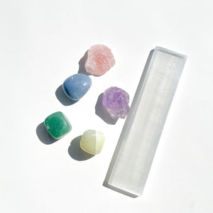 Aquarius Zodiac Crystal Set with Selenite Plate: Angelite, Aventurine, Jade, Amethyst, Rose Quartz - Healing Stones, Cotton Pouch, Info Card