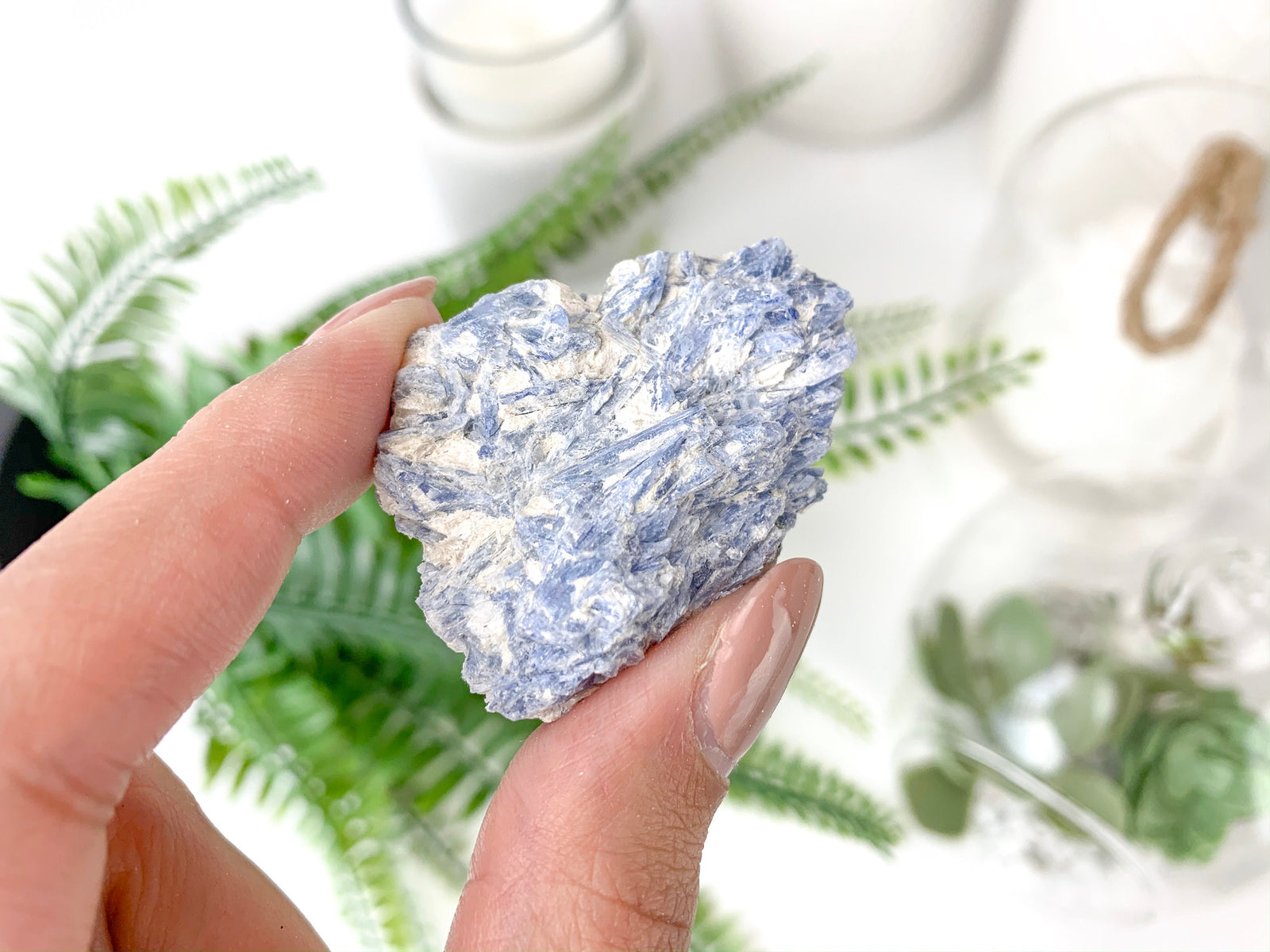 Blue Kyanite Crystals : The Stones of Communication, Alignment, and Clarity