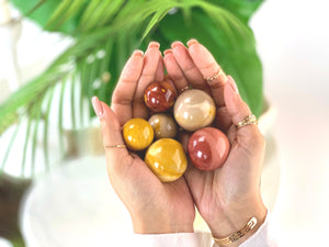 Mookaite Jasper Sphere: Australian Gemstone, Calming Decor (30/40mm)