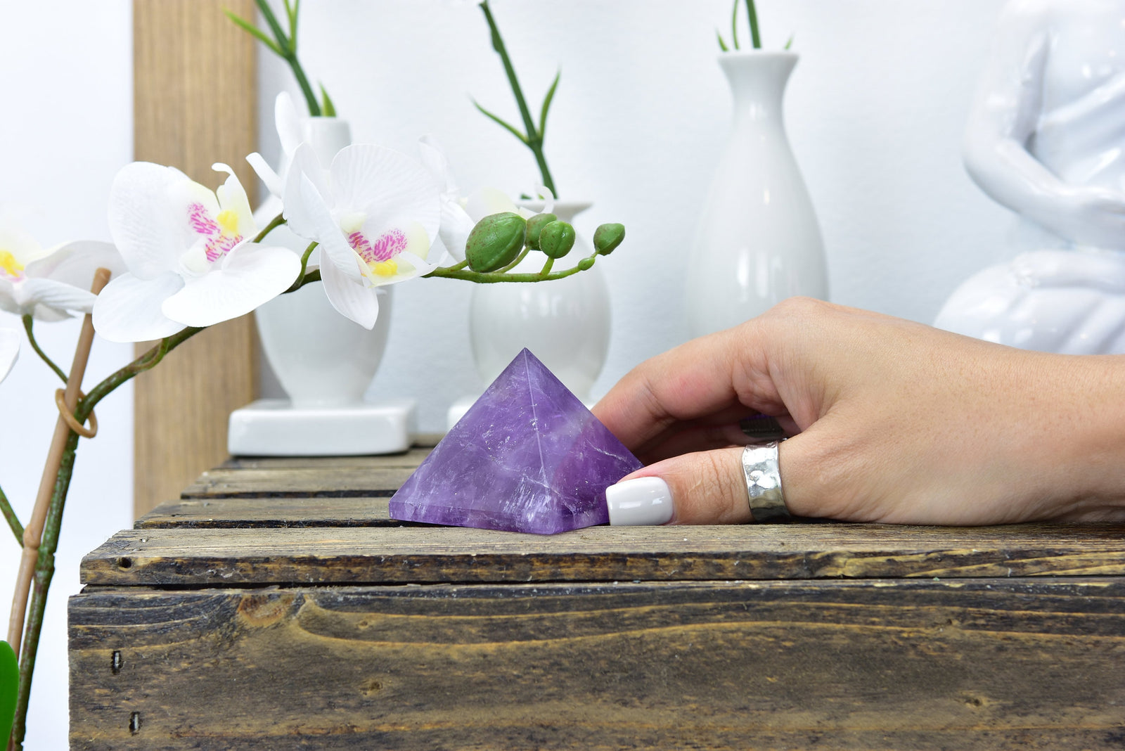 Powerful Amethyst Pyramids: Tap into the Healing Energy of Crystal Pyramids