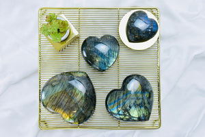 Rainbow Labradorite Crystal Heart: Healing Stone Decor