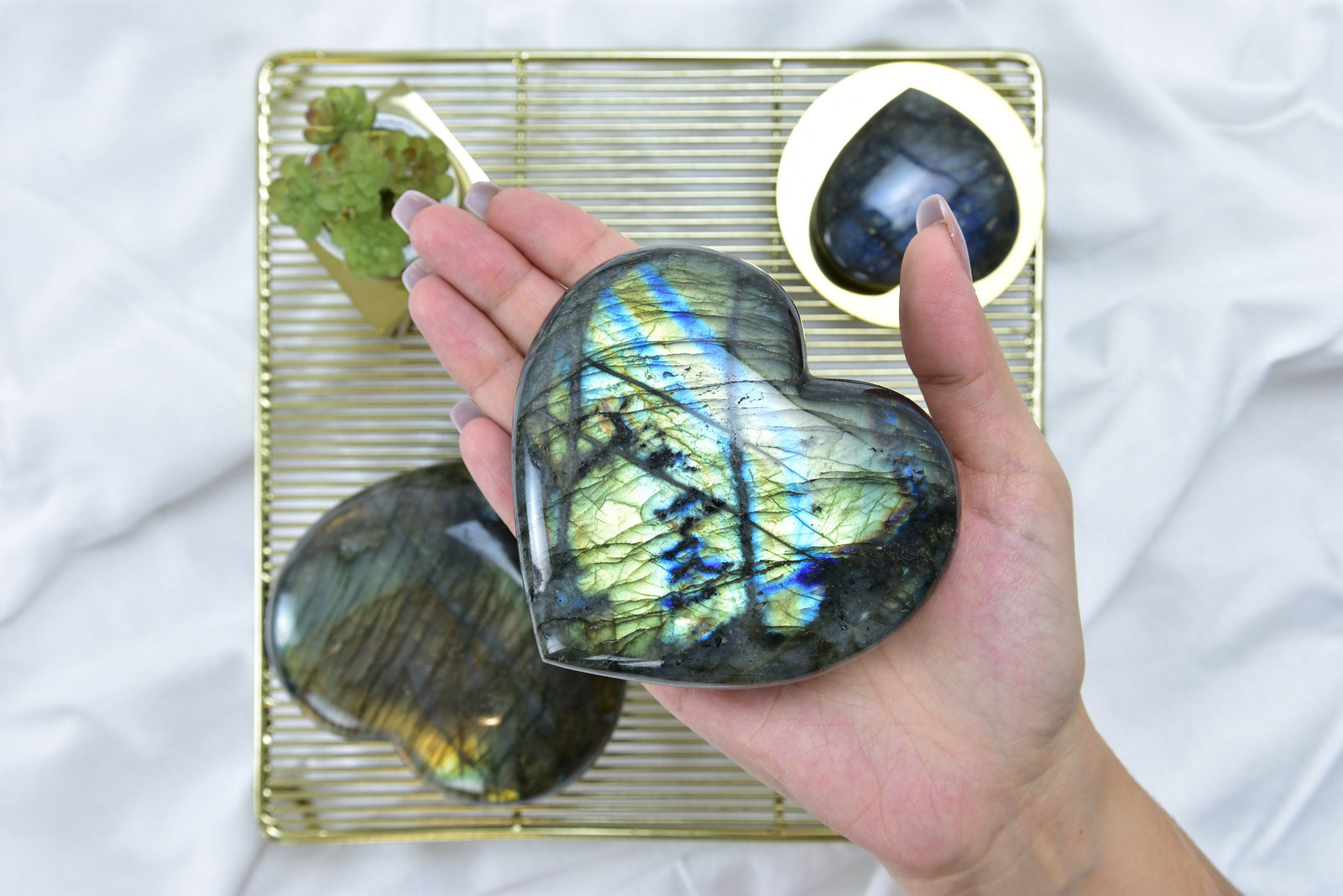 Rainbow Labradorite Crystal Heart: Healing Stone Decor