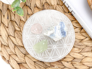 Etched Selenite Charging Plate – Flower of Life Design – Crystal Grid & Energy Cleanse Tool