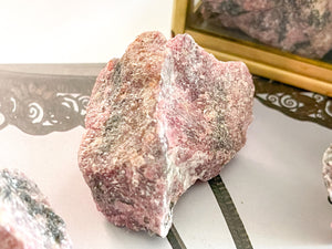 Raw Rhodonite Crystals:Embrace the Power of Healing