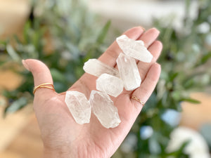 Clear Quartz Crystal Points: Your Gateway to Crystal Healing