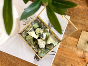 Raw Serpentine Crystals: Healing Stones for Home Decor & Crystal Grids