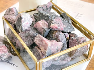 Raw Rhodonite Crystals:Embrace the Power of Healing