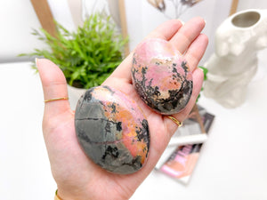 Rhodonite Crystal Palmstones - Hand-Polished Healing Stones, Love & Emotional Healing, Chakra Balancing, Meditation, Home Decor