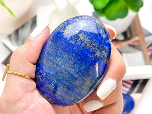 Lapis Lazuli Palm Stone: Natural Healing Crystal Decor