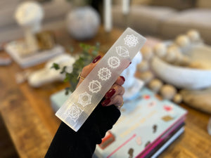 Selenite Plate with 7 Chakra Symbols: Energy Cleansing, Spiritual Activation, and Chakra Alignment"