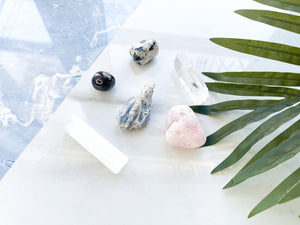 Self Love Healing Crystal Set: Quartz, Rose Quartz, Moonstone & Selenite