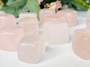 Rose Quartz Crystal Cubes: Polished Healing Gemstones for Meditation
