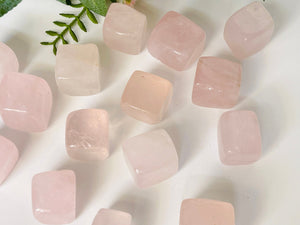 Rose Quartz Crystal Cubes: Polished Healing Gemstones for Meditation