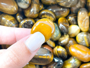 Tiger Eye Tumbled Crystals: Enhance Your Life with the Power of Manifestation and Healing