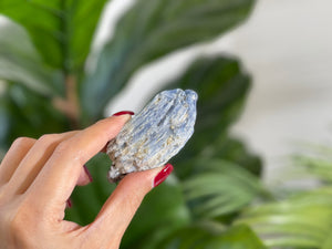 Rose Quartz Cube & Blue Kyanite Blade Crystal Set