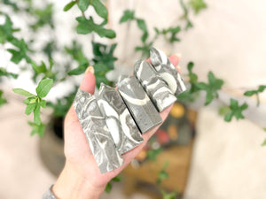 Thousand Eye Jasper Point: Orbicular Crystal