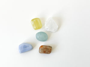 Happy Days Crystal Set: Clear Quartz, Sunstone, Aquamarine, Calcite, Agate