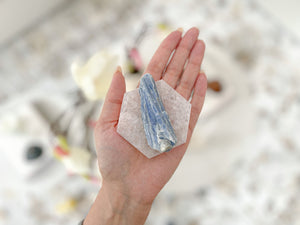 Selenite Plate & Blue Kyanite Crystal Set : Amplify Your Intuition and Energize Your Space