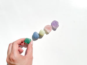 Aquarius Crystal Set: Healing Stones with Cotton Pouch