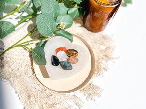 Leo Zodiac Crystal Set with Heart Selenite Bowl: Healing Stones