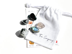 Scorpio Zodiac Crystal Set: Moonstone, Onyx, Quartz, Hematite, Labradorite