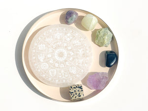 Capricorn Zodiac Crystal Set: Selenite Charging Plate, Amethyst, Serpentine