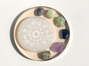 Capricorn Zodiac Crystal Set: Selenite Charging Plate, Amethyst, Serpentine