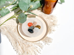 Leo Zodiac Crystal Set with Selenite Bowl: Healing Stones