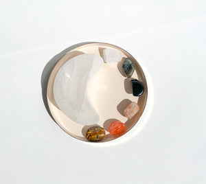 Leo Zodiac Crystal Set with Selenite Moon Bowl