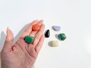 Virgo Zodiac Crystal Set: Selenite Bowl, Agate, Jade, Aventurine, Onyx, Carnelian