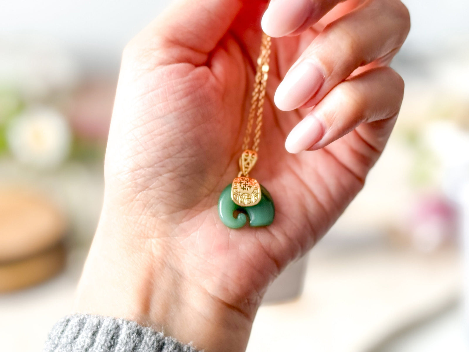 Green Jade Elephant Necklace: Stainless Steel Chain, Prosperity Symbol