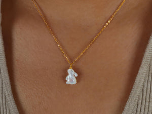 White Shell Rabbit Pendant Necklace: 18K Gold Plated Collarbone Chain
