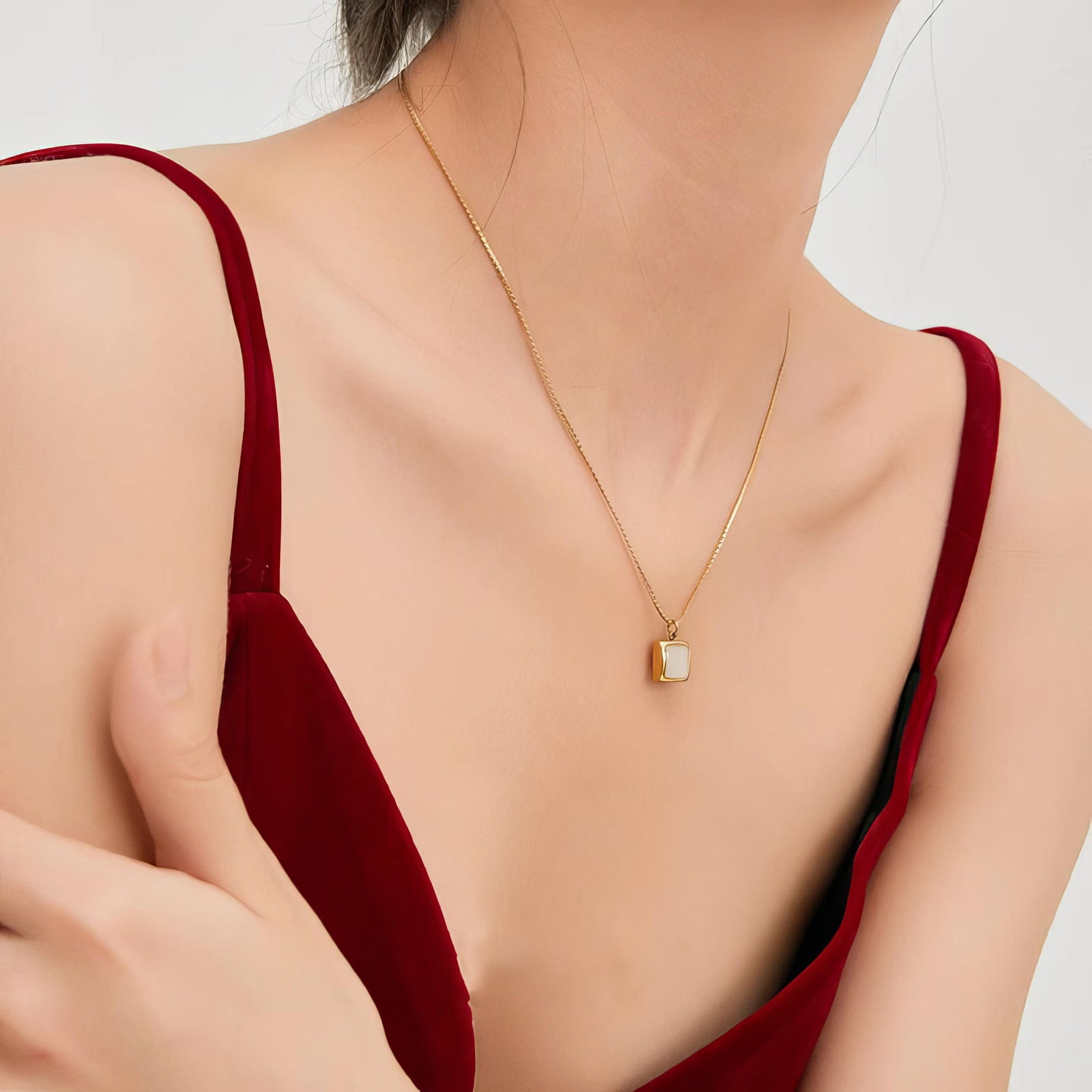 Square White Shell Pendant Necklace – Minimalist 18K Gold Plated Necklace, Elegant Everyday Jewelry