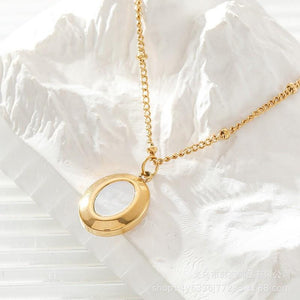 Minimalist Oval Shell Pendant Necklace – 18K Gold Plated Titanium Steel, Geometric Design, Fade-Resistant
