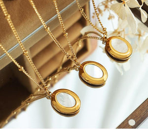 Minimalist Oval Shell Pendant Necklace – 18K Gold Plated Titanium Steel, Geometric Design, Fade-Resistant