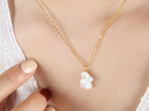 White Shell Rabbit Pendant Necklace: 18K Gold Plated Collarbone Chain