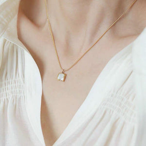Square White Shell Pendant Necklace – Minimalist 18K Gold Plated Necklace, Elegant Everyday Jewelry