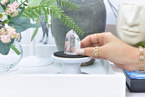 Clear Quartz Polished Points – Natural Healing Crystal for Energy Amplification & Spiritual Clarity