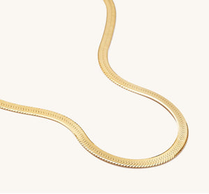 Titanium Steel Snake Chain Necklace – Minimalist Luxury Non-Fading Blade Chain Jewelry