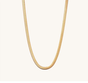 Titanium Steel Snake Chain Necklace – Minimalist Luxury Non-Fading Blade Chain Jewelry