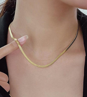 Titanium Steel Snake Chain Necklace – Minimalist Luxury Non-Fading Blade Chain Jewelry