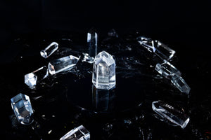 Clear Quartz Polished Points – Natural Healing Crystal for Energy Amplification & Spiritual Clarity