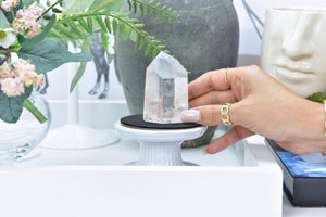 Clear Quartz Polished Points – Natural Healing Crystal for Energy Amplification & Spiritual Clarity