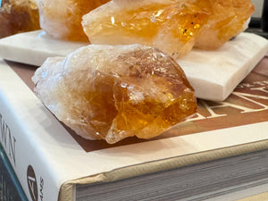 Raw Citrine Crystal Points: Ethically Sourced Healing Stone
