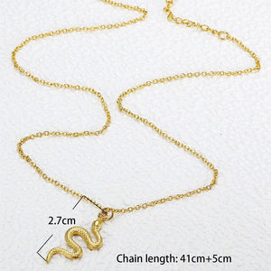 Minimalist Snake Pendant Necklace – 18K Gold-Plated Titanium Steel