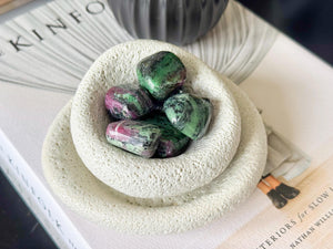 Ruby Zoisite Tumbled Stone – Natural Anyolite for Heart Chakra, Healing & Spiritual Growth