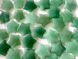 Green Aventurine Star – 30mm Crystal for Luck, Prosperity & Heart Healing