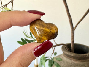 Tiger Eye Heart Crystal: Polished Pocket Stone for Courage