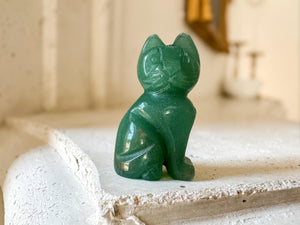 Green Aventurine Cat Figurine: Lucky Crystal Animal Statue, Reiki Healing