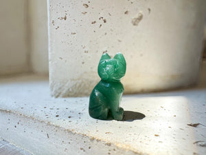 Green Aventurine Cat Figurine: Lucky Crystal Animal Statue, Reiki Healing